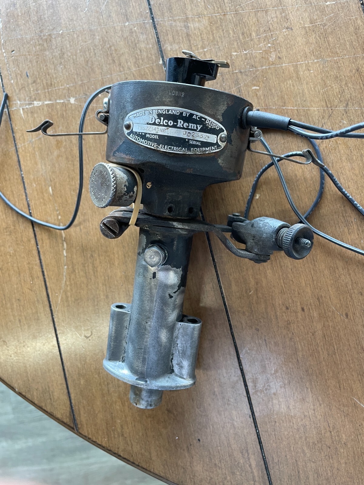 BENTLEY ''S'' TYPE  6 CYL DELCO DISTRIBUTOR WITH ELECTRONIC MODULE  53- 59