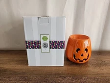Scentsy Cut It Out Mini Wall Plug-In - Halloween Pumpkin Warmer - New Open Box