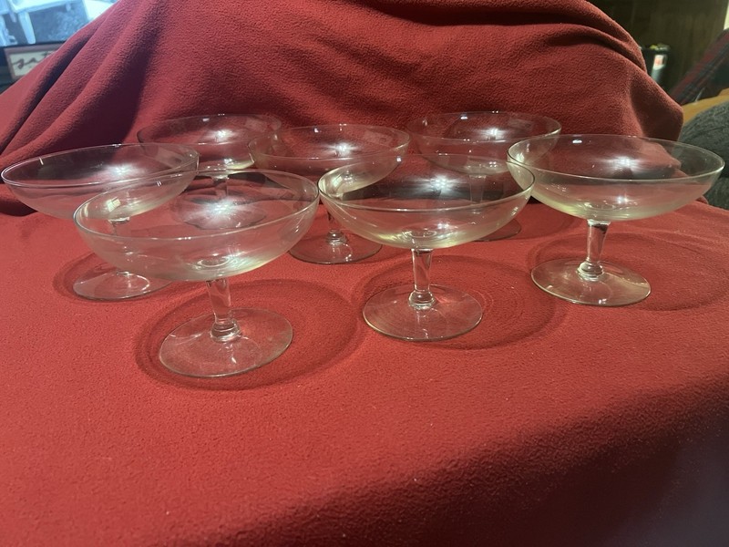 Vintage Clear Coupe Champagne Cocktail Sherbet Glasses Set of 7 – 6” Bowls