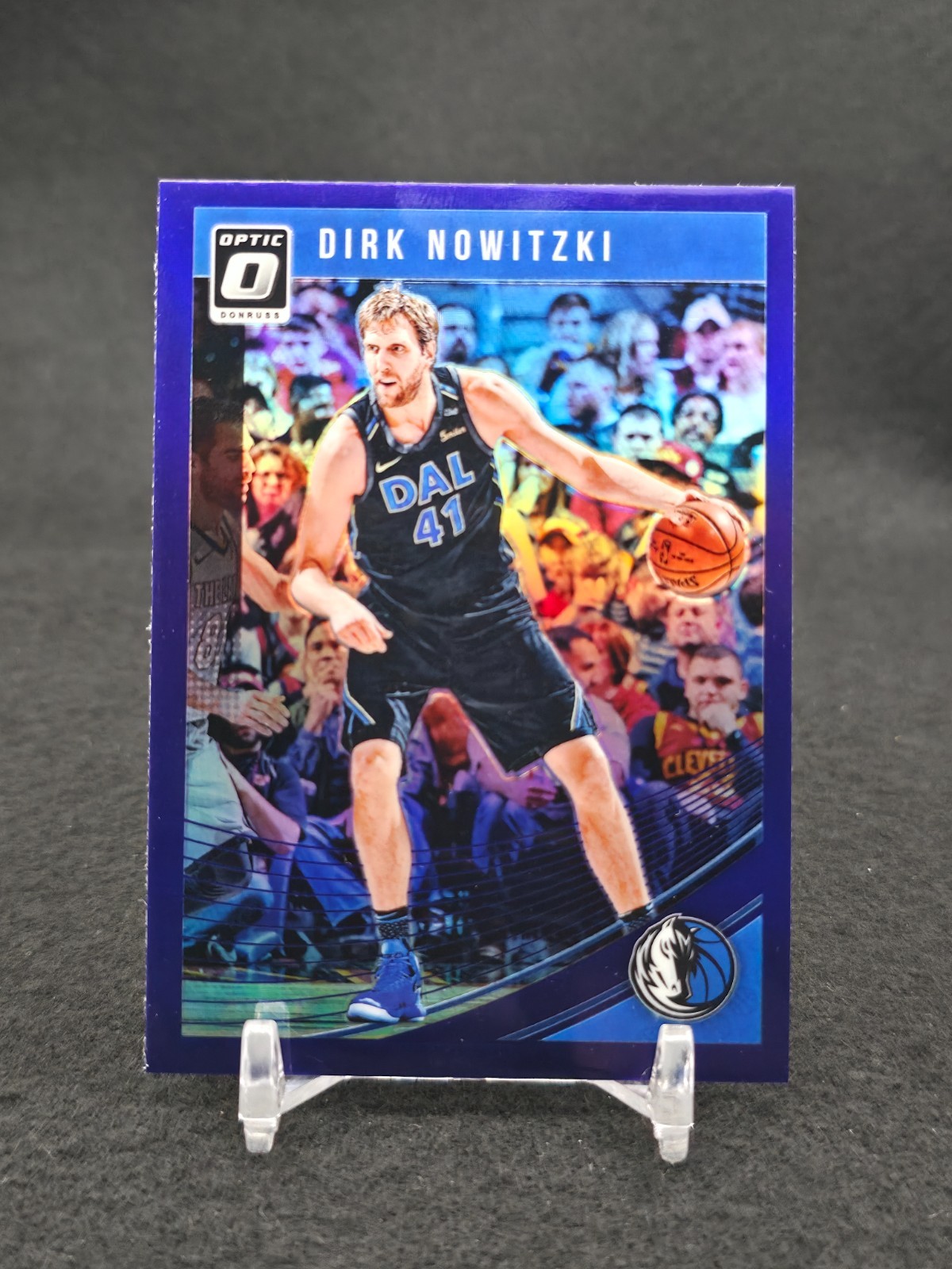 2018-19 Panini Donruss Optic #40 Dirk Nowitzki Purple Dallas Mavericks