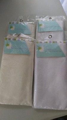 Vintage Damask Daisy 4 napkin sets. 16 napkin total. 8 white and 8 beige.    412