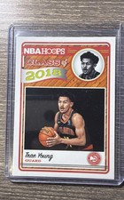 2018-19 Panini NBA Hoops - Class of 2018 Trae Young #5 (RC)