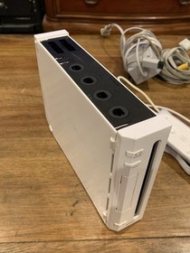 Nintendo Wii Console RVL-001 Controller Nunchuck All Cables Tested 