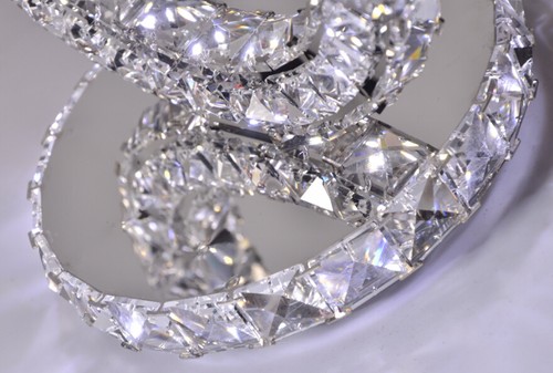 White LED Round Crystal Ring Table Lamp Diamond Desk Reading Bedside Lighting - Picture 6 of 6