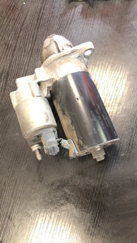 BMW 3er 320i Benzin Anlasser 125kW (170PS) 7589352