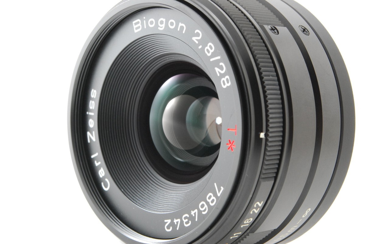 MINT] Contax Carl Zeiss Biogon T* 28mm f2.8 ZM Black Lens G