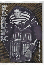 2001-02 In the Game Between the Pipes #143 Charlie Gardiner Enshrined
