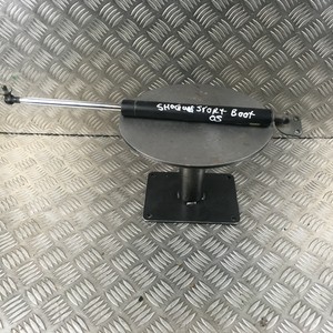 Mitsubishi boot pin