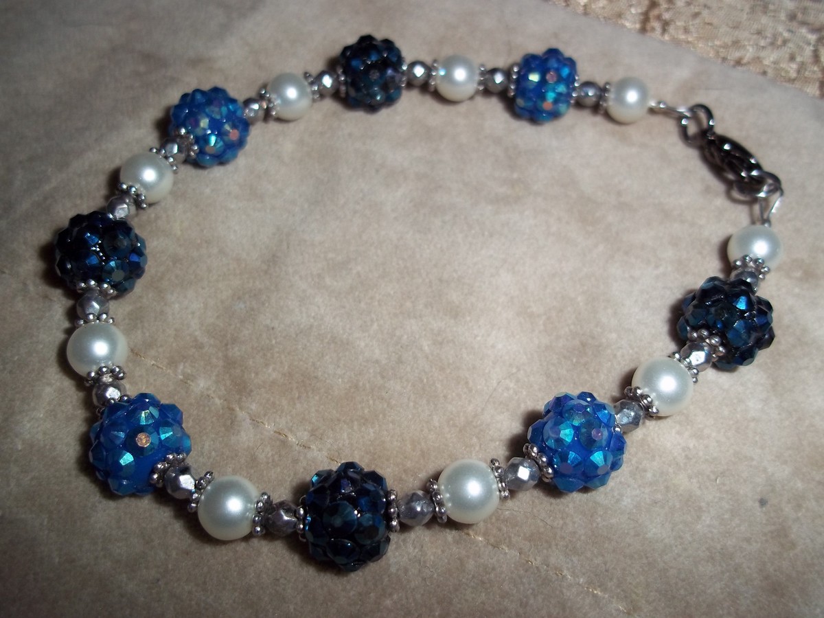 Handmade 8.5 in BLUE Crystal, WHITE Pearl and Tibetan Silver Bead