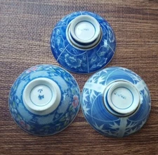 Vintage Asian Footed Rice Bowls Blue White Set of 3