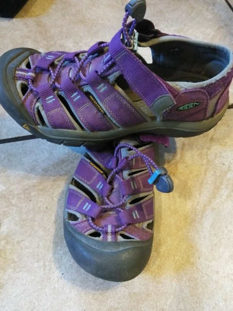 Girls Periwinkle Purple Heart Youth 5 KEEN Newport H2 Nylon Sandals 