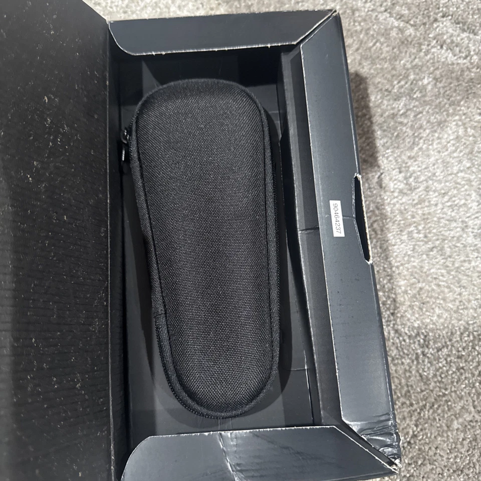 Braun Series 9 Pro Men's Electric Shaver with Power Case - Image 2 of 4