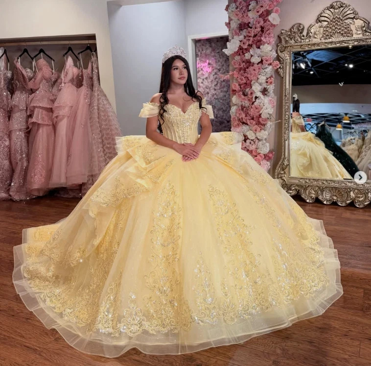 2026 Más Nuevos Vestidos de Quinceañera Bebé Amarillo Dulce 15 16 Princesa Fiesta Vestido de Baile