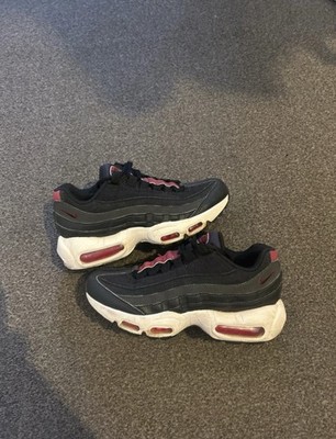 Nike Air Max 95  Black/Burgundy  Junior GS Größe UK4/ US4,5Y/ EU36,5
