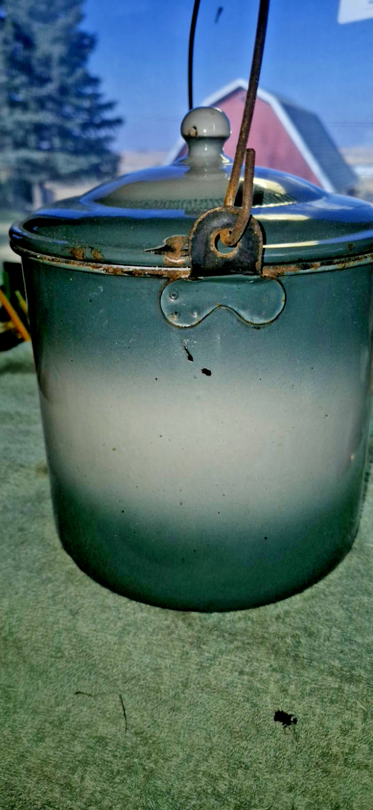 Blue Bell Graniteware Berry Pail with Lid