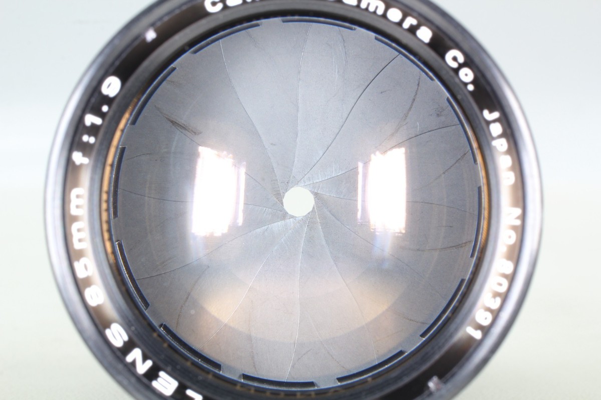 N Mint+++ w/ Hood] Canon 85mm F1.9 Black MF Telephoto Lens LTM L39