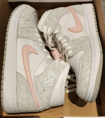 Nike Air Jordan 1 Mid SE Light Iron Ore DN4045-001 Women's