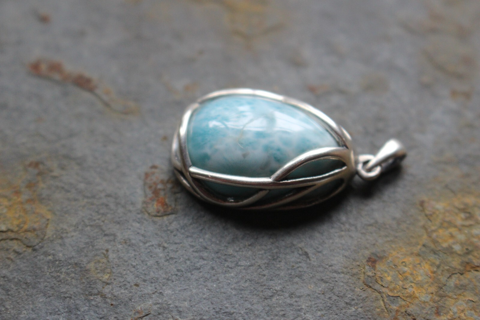 Pendentif goutte larimar Blue Stone en argent 925 idée cadeau