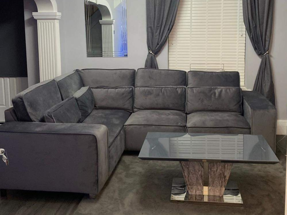 Large Corner Seater Sofa Left/Right Facing Plush Velvet Sloane