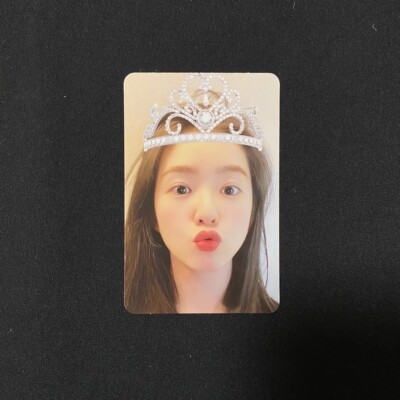 Red Velvet Irene Photocard set of 4 9th / 8th ANNIVERSARY [with