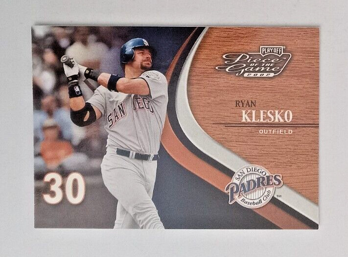 2002 Playoff  Piece of the Game Baseball Card #39 RYAN KLESKO Padres  Mint
