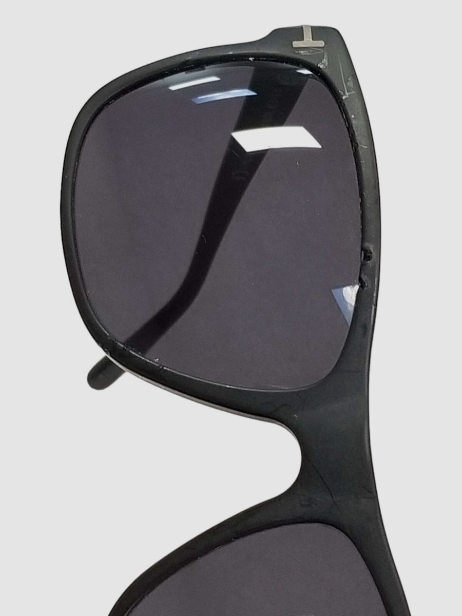 tf698
