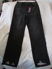 Ladies "No Boundaries" Size 13, Black/Super High Rise/Straight/Distressed/Jeans