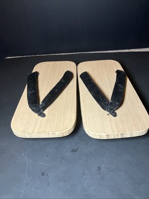 Men's Women's Japanese Wooden Clogs w/ Tabi Socks - Unisex Traditional Footwear