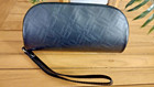 OAKLEY SUNGLASSES FAUX LEATHER SOFT SHELL ZIPPER CASE W STRAP, NEW WITHOUT BOX — photo 1