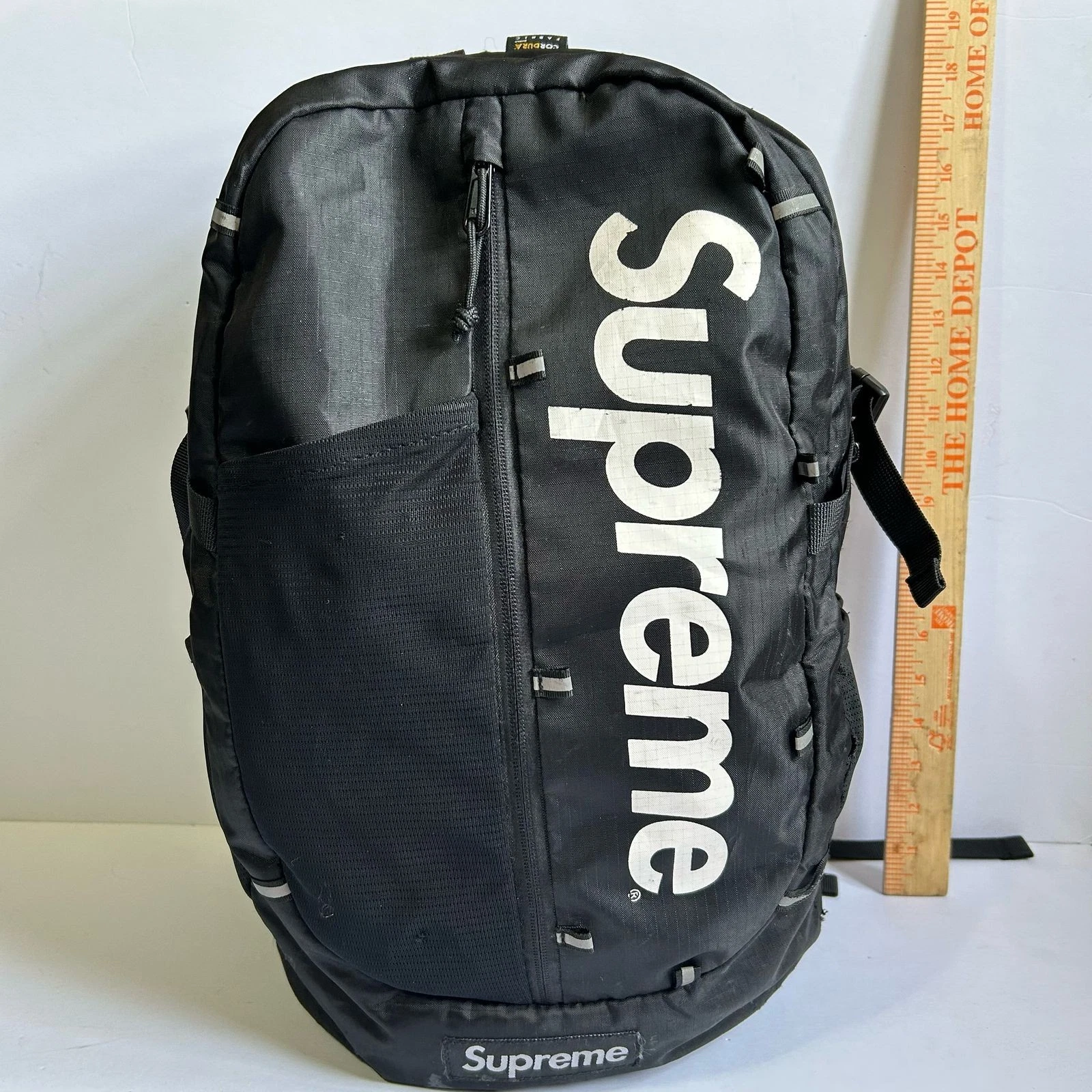 Sac à dos Supreme SS17 noir à transporter unisexe abîmé 