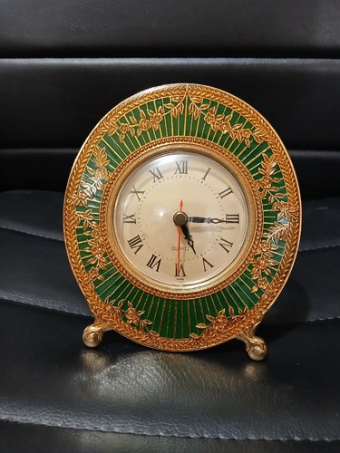 Vintage Antique Style Desk Clock 6"×5" Green Enamel With Gold Trim Works Great - 第 1/6 張圖片