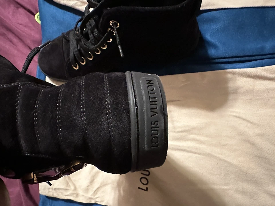 Zapatillas deportivas Loius Vuitton adornadas para mujer talla UE 38/EE. UU. talla 7,5-8 Foto 3 de 4