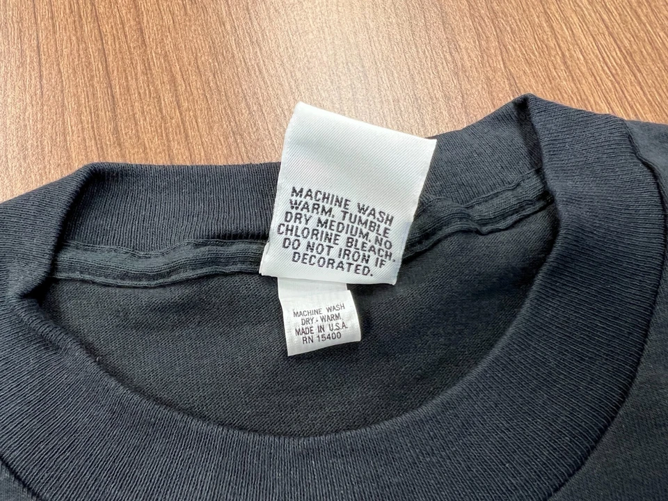 CAMISETA DE COLECCIÓN VUARNET FRANCIA CAMISETA PUNTADA ÚNICA DEADSTOCK NOS M EE. UU. WINTERLAND Foto 3 de 4