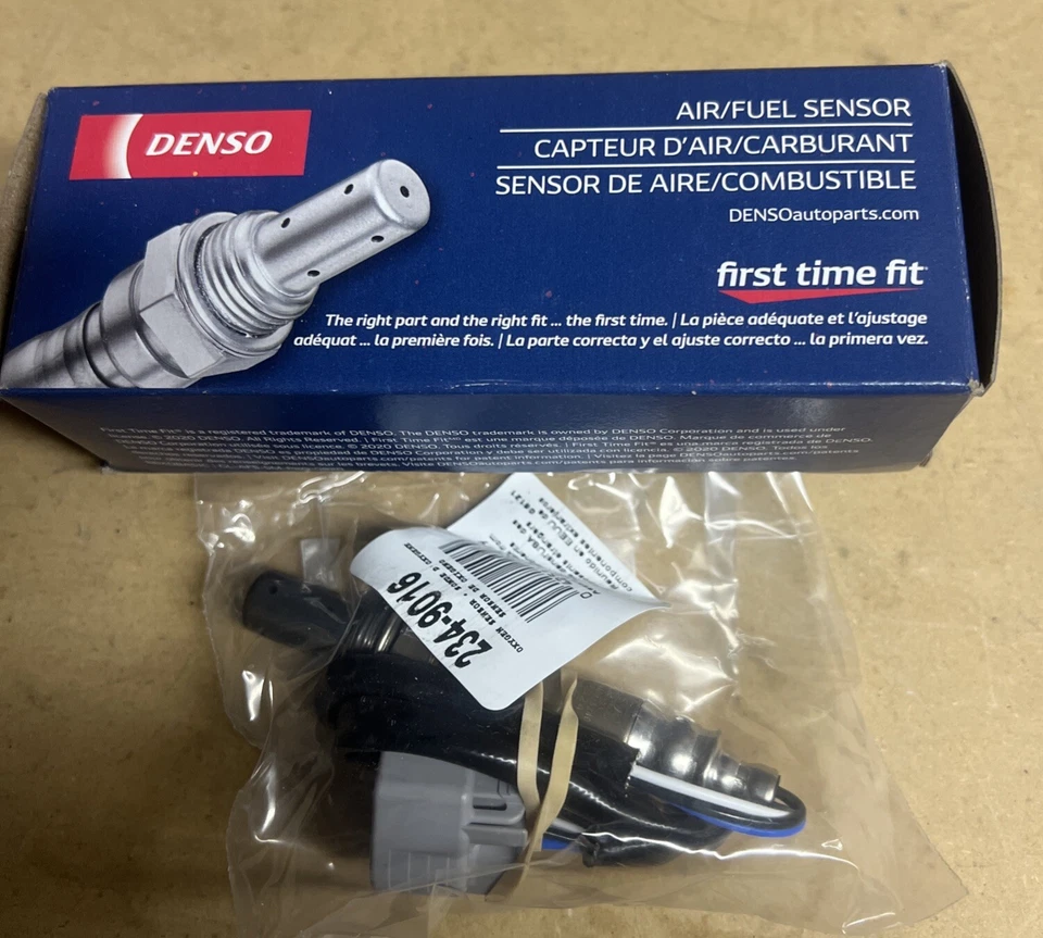 Denso Air Fuel Ratio Oxygen Sensor 234-9016 for 1999-2003 Jaguar XJ8 Foto 3 de 3