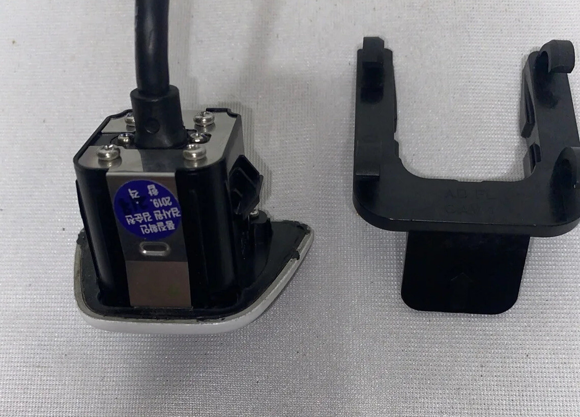 2019 2020 Hyundai Elantra Sedan Lid Mounted Rear Camera 99240-F2000 OEM ...