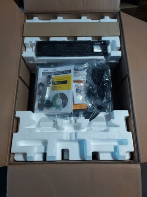 TOP PREIS !! APC USV SRT 3000VA Rackversion  incl. NMC Managementkarte AP9641 !!