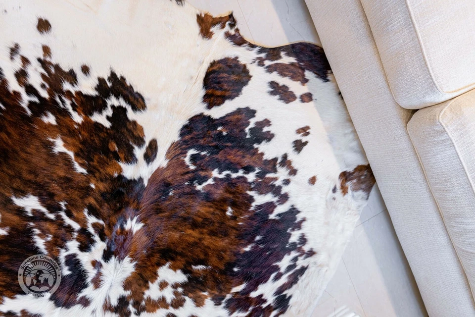 Real Cowhide Rug Brindle Tricolor 6 x 7-8' - Image 3 of 4