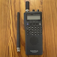 100 Channel Race Scanner RadioShack PRO-74 VHF/UHF/Air/800 MHz