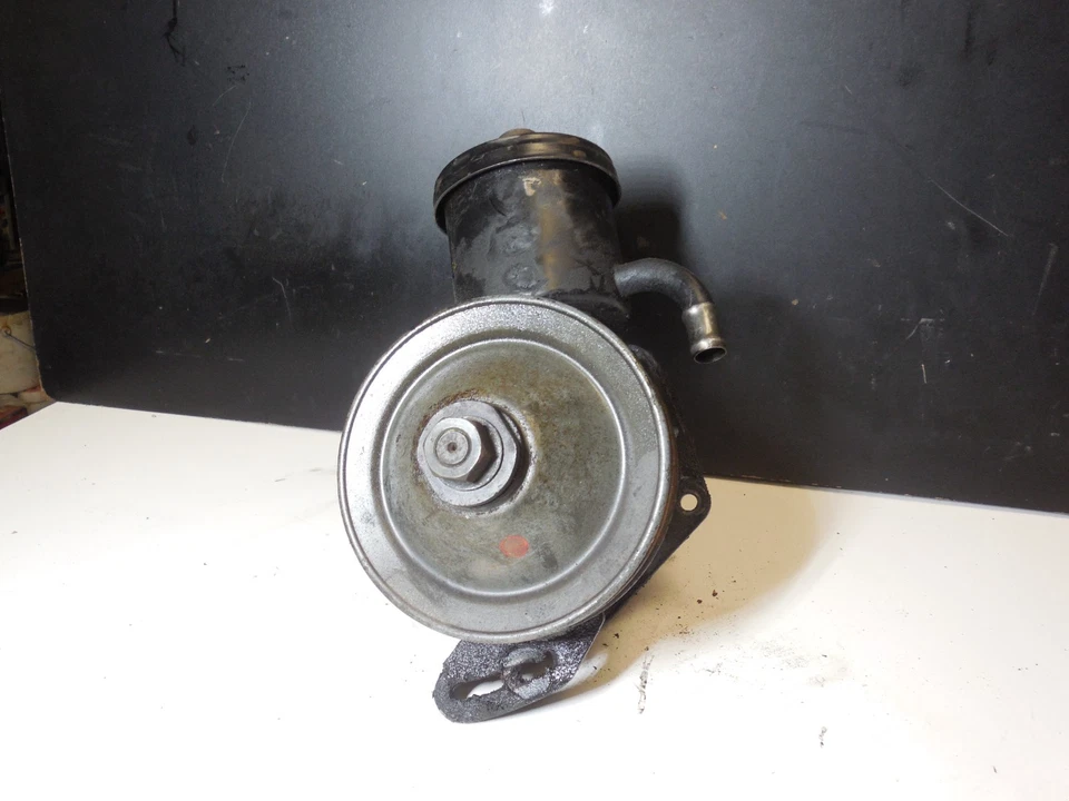 Насос рулевого управления 1164600183 72-80 Mercedes Benz R107 450SL 350SL 450SLC - Изображение 4 из 4