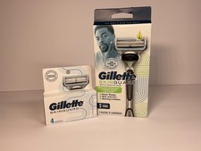 GILLETTE SKINGUARD, 6 RAZOR CARTRITGE REFILLS...