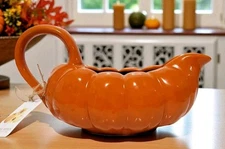 Global Design Orange Pumpkin Shaped Gravy Boat 27 OZ NWT Stoneware Thanksgiving 