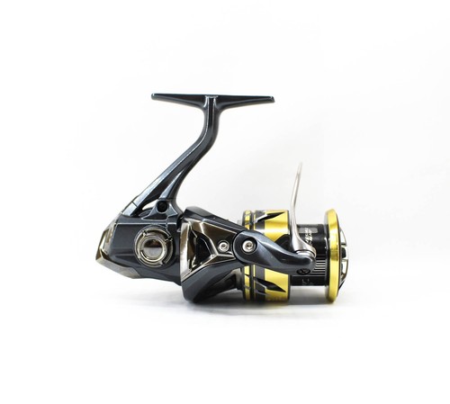 Shimano Reel Spinning Ultegra 2025 ULT C3000D C3000 (5482) - Picture 2 of 6