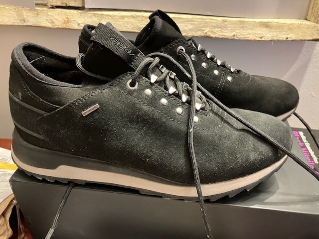 GEOX Respira Amphibiox Black Suede Sneaker Shoes (Size 8)