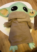 Star Wars Baby Yoda 20  Inch Mandalorian Disney Large Plush Toy has tags READ