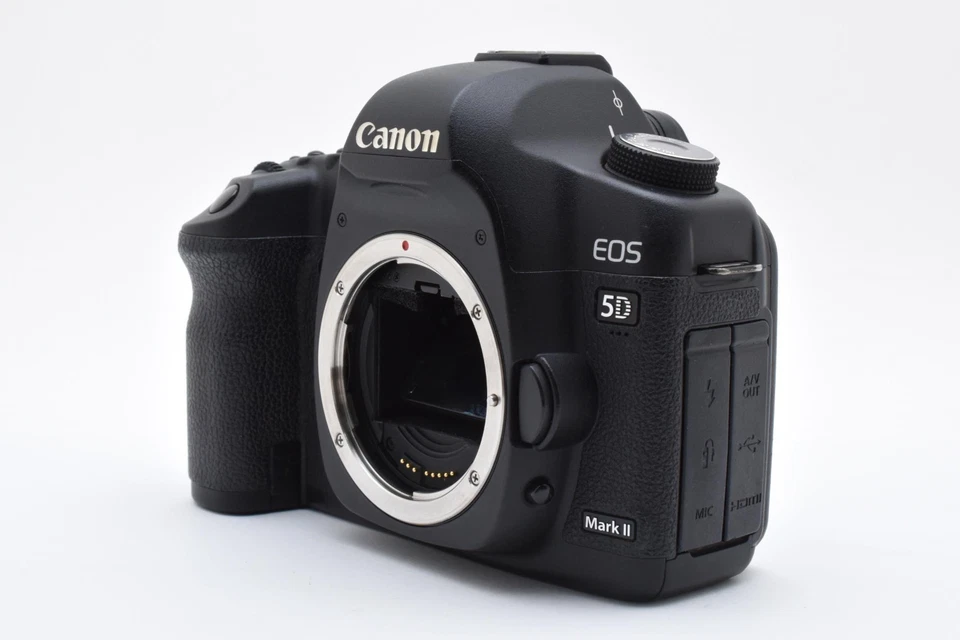 Canon EOS 5D Mark II 21.1MP Full Frame Digital Camera Body from japan #2612338 - Image 2 of 4
