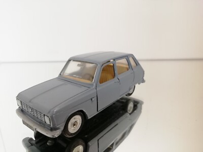Miniature Dinky Toys Spain – Renault 6 – Échelle 1:43 – Occasion – Réf 1453