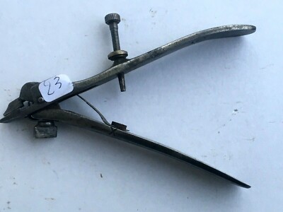 (Nr.23) ALTES WERKZEUG, old tool Schienzzange MUTZIG FRAMONT