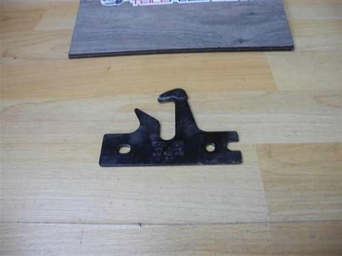 Audi A6 C7 4G Motorhaubensicherung Haken Fangahken 4G0823485
