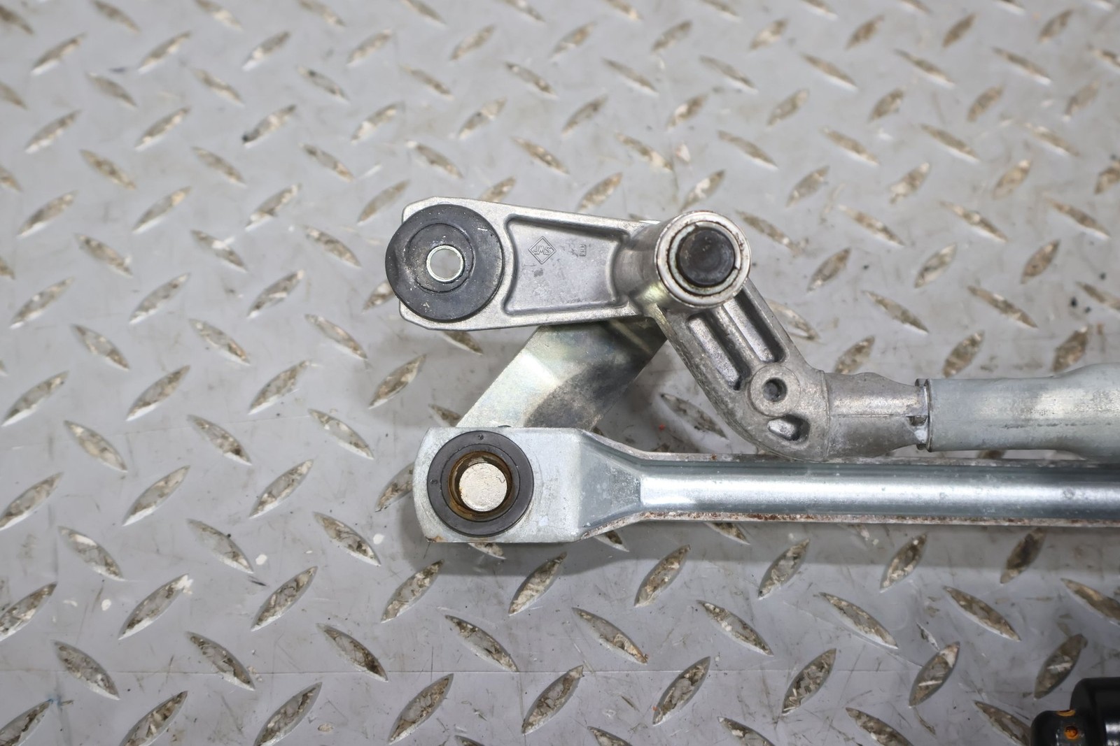 Bentley Continental 2006 Wiper linkages Set