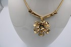 Gold tone Floral CORO Necklace — photo 5